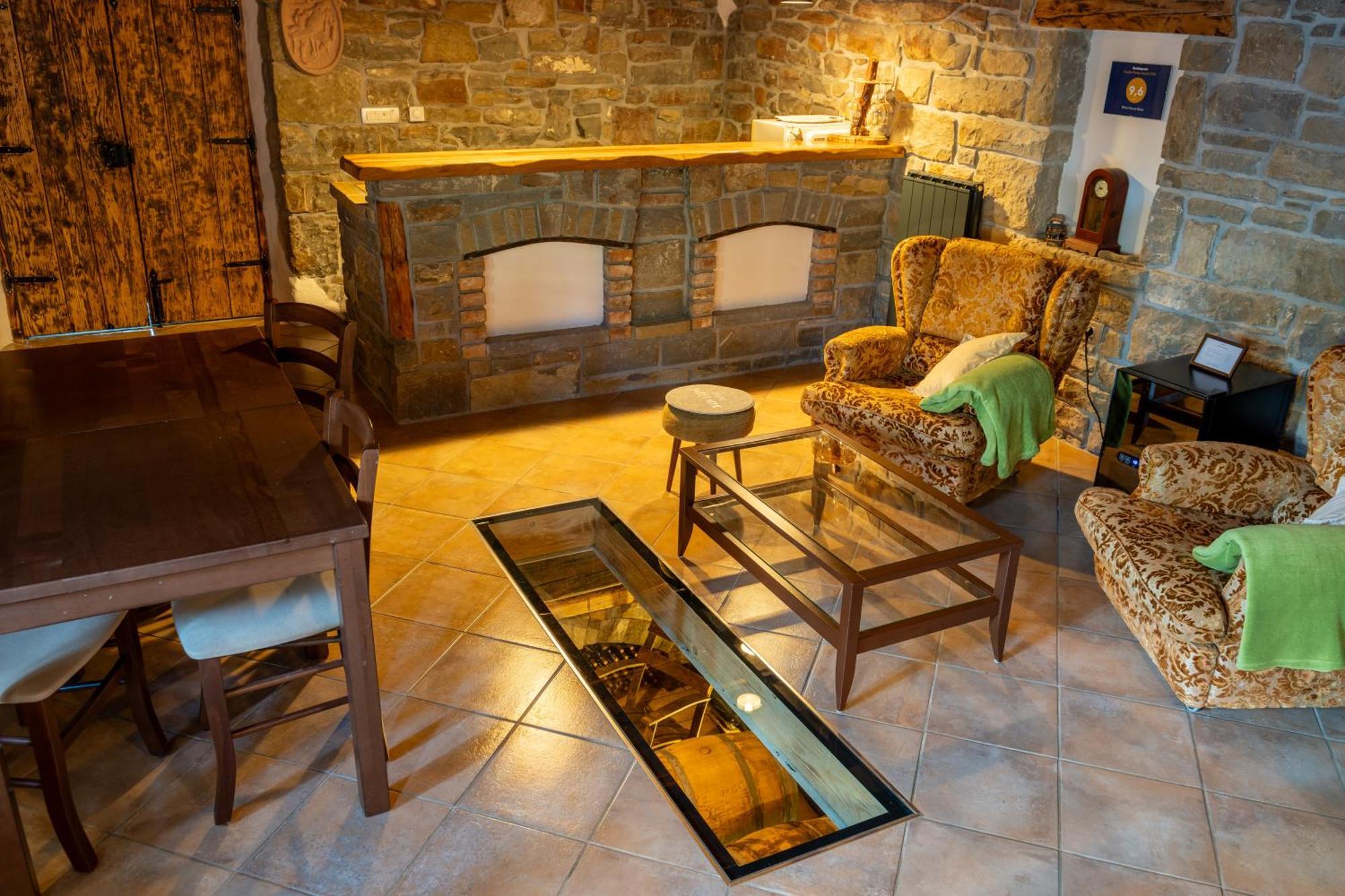 Pensjonat Wine House Rakar Gračišče Zewnętrze zdjęcie